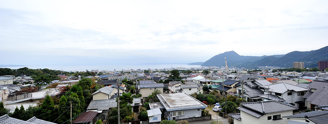 量産した家では実現出来な気候に合わせた家づくり。